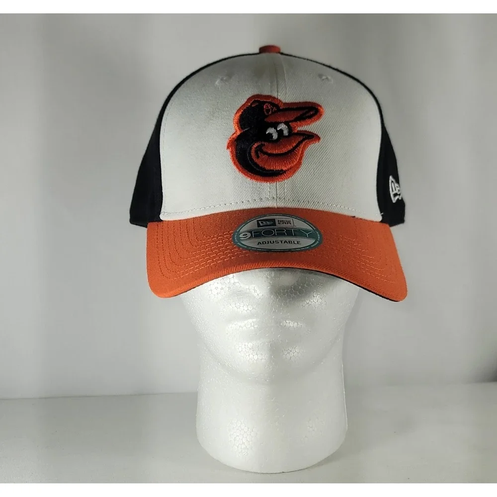 New Era 9FORTY Baltimore Orioles Hook & Loop Adjustable Strapback Hat Cap NWT